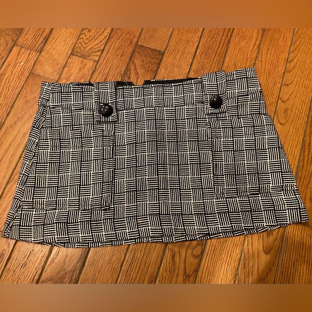 Vintage hot topic super low fat, mini skirt, size extra small
